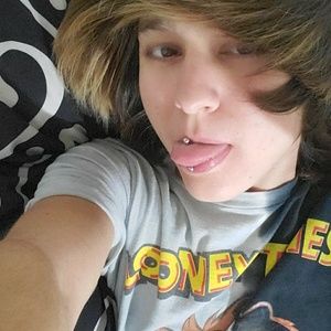 Meet your Posher, Kendall